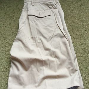 Adidas ClimaLite men golf shorts. Size 34. Color khaki